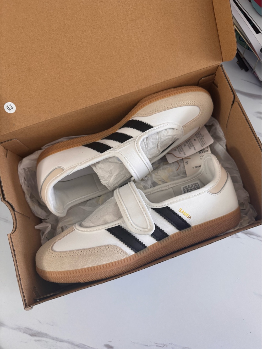 Adidas Classic Samba Jane Sneakers